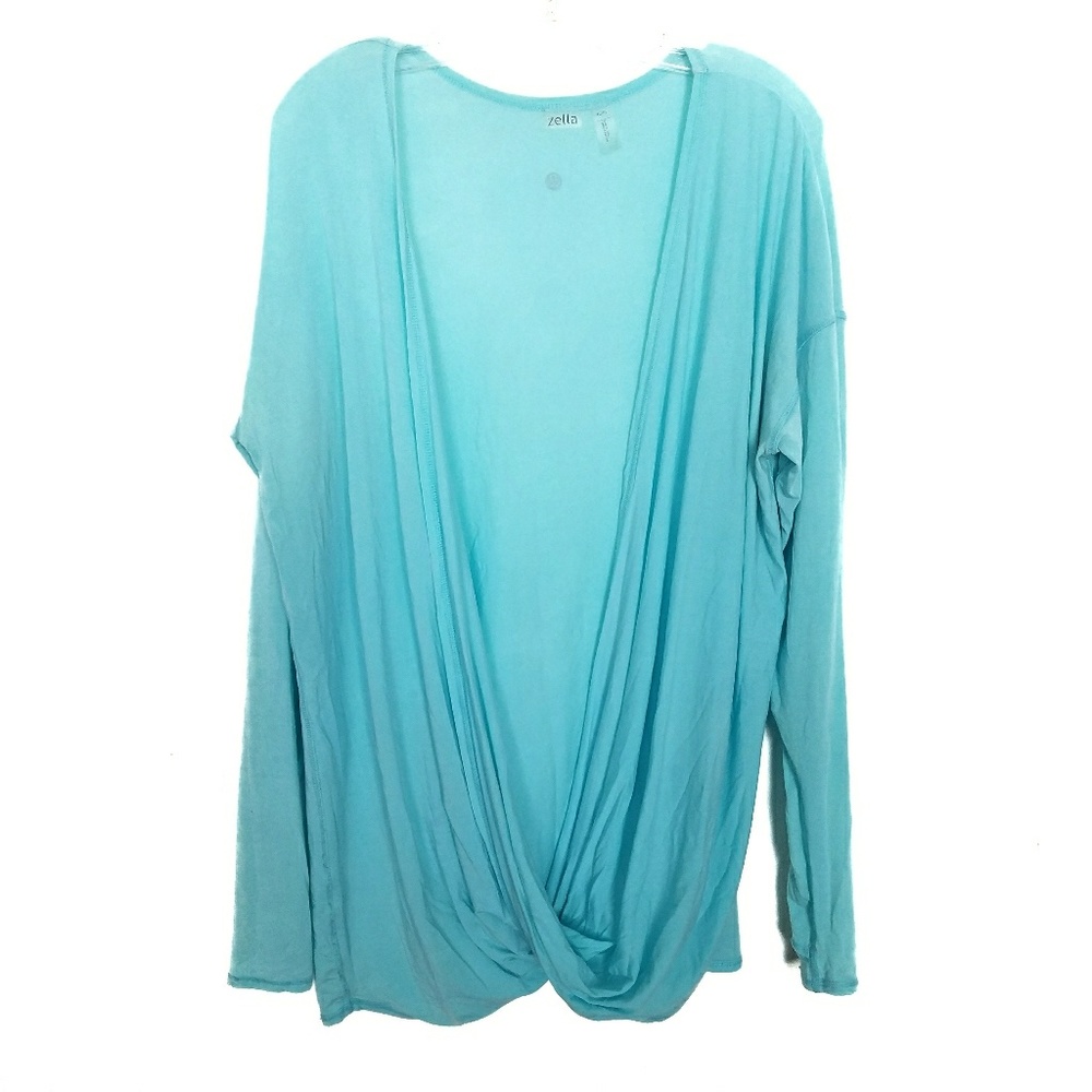 ๐ด Zella | Drishti Wrap Top, in Mint / Light Blue - Picture 2 of 8